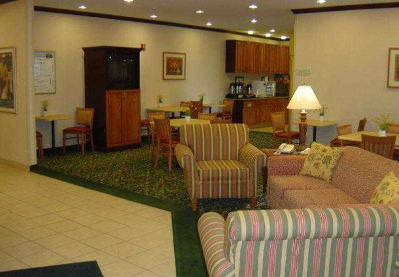 Fairfield Inn Muncie Exterior photo